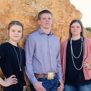 Meet your Posher, Jayson jennifer